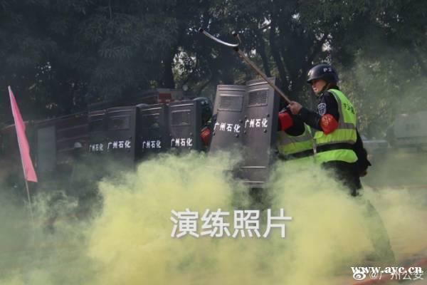 广州举行“朱雀”反恐维稳处置演练