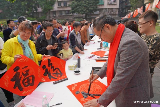广州市民有福了！40位书法名家在中图手写挥春送吉祥