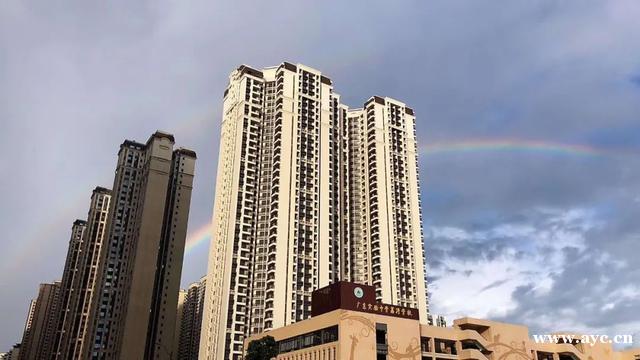 广州今天，再次惊现“双彩虹”，刷屏朋友圈