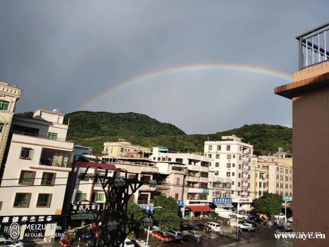 广州今天，再次惊现“双彩虹”，刷屏朋友圈