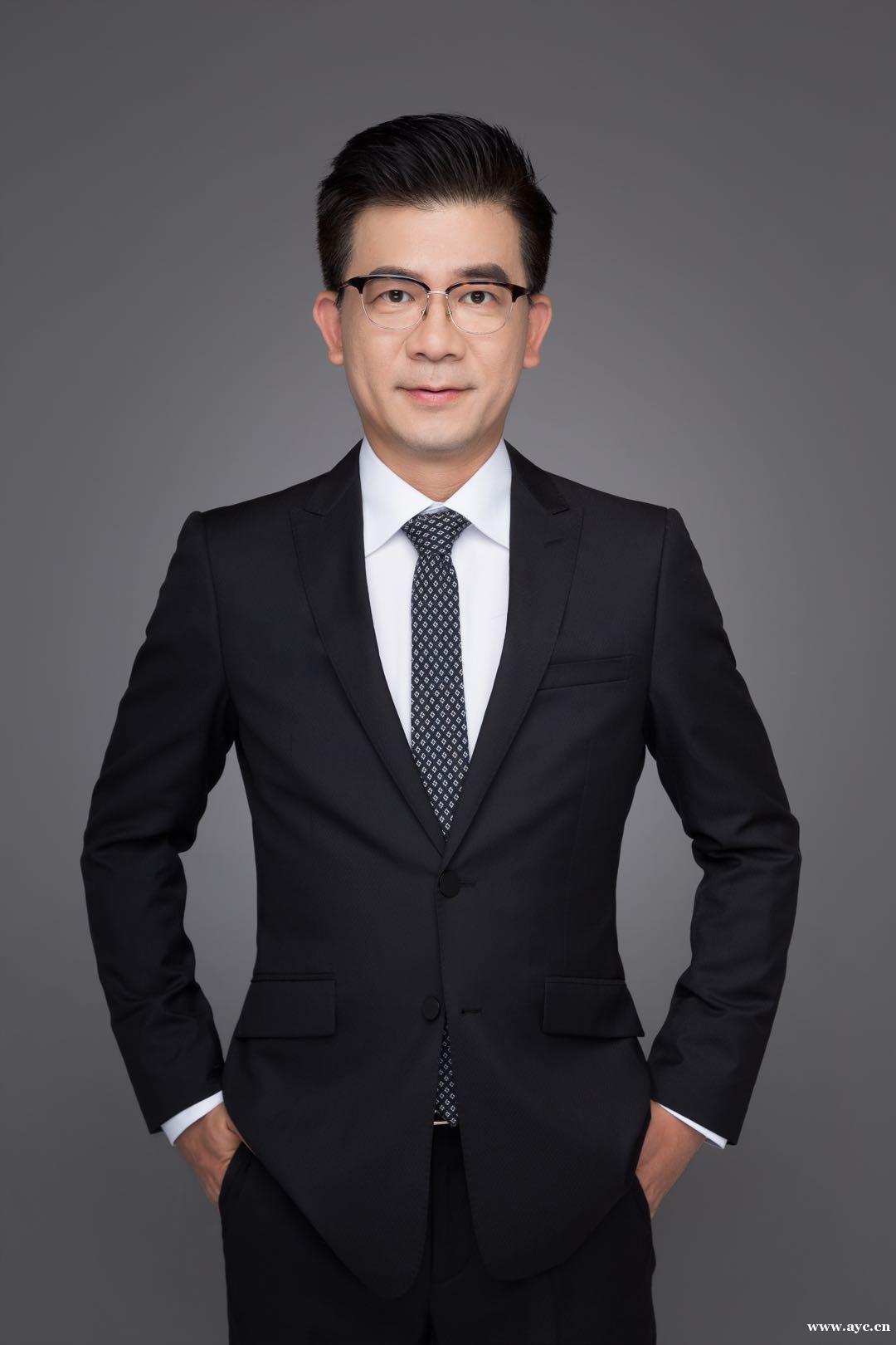 政协委员郑子殷：建议广州按未成年人不良行为轻重建专门学校