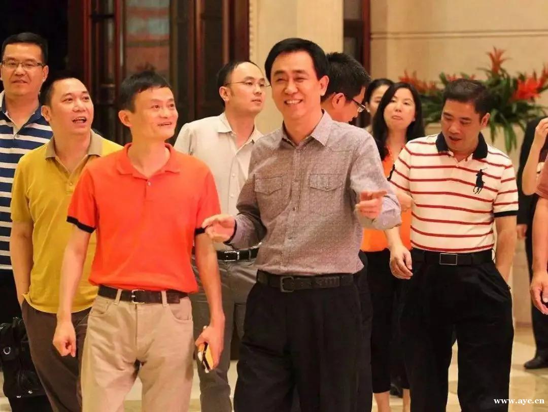 回顾恒大足球的发展历程，浅析职业球队的经营之道