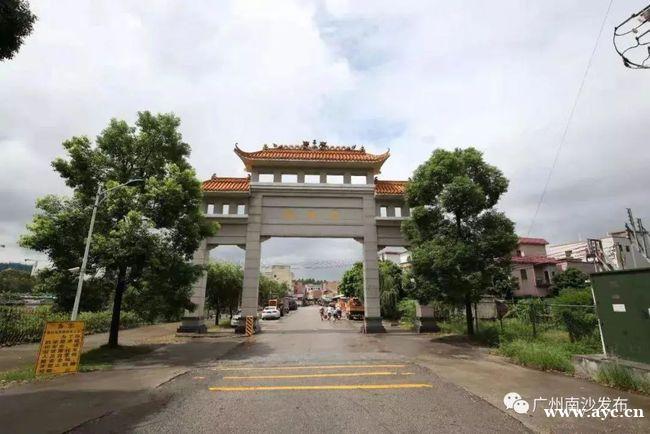 根据规划,东湾村改造项目计划建设大型商业综合体及一线蕉门河景观