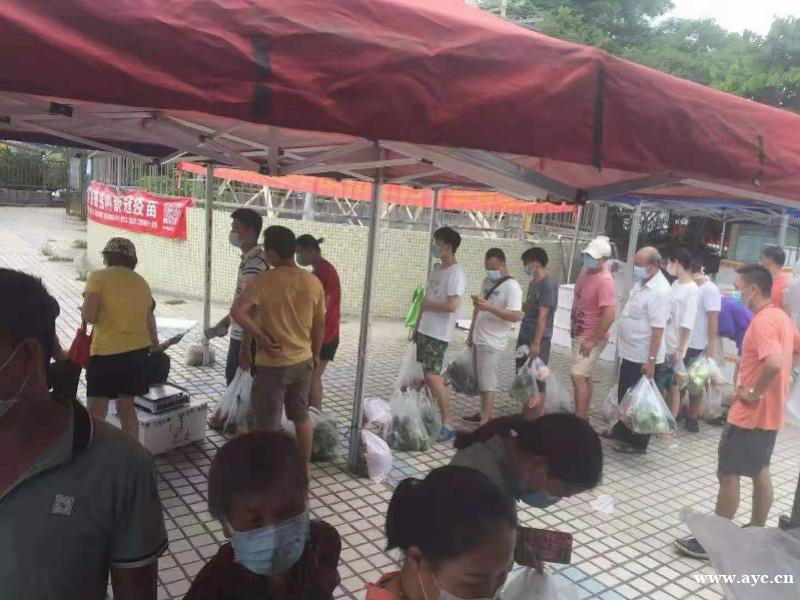 货车满载肉菜进社区，商超多倍备货，广州全力保供保价