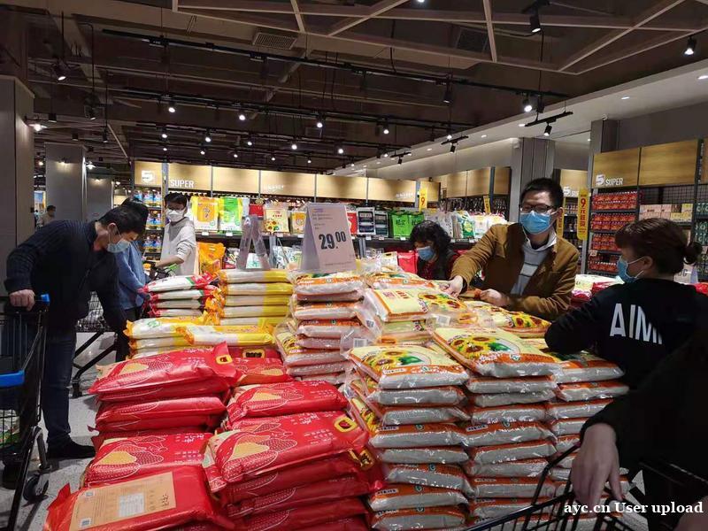 截至7月末，广州粮食库存总量超234万吨