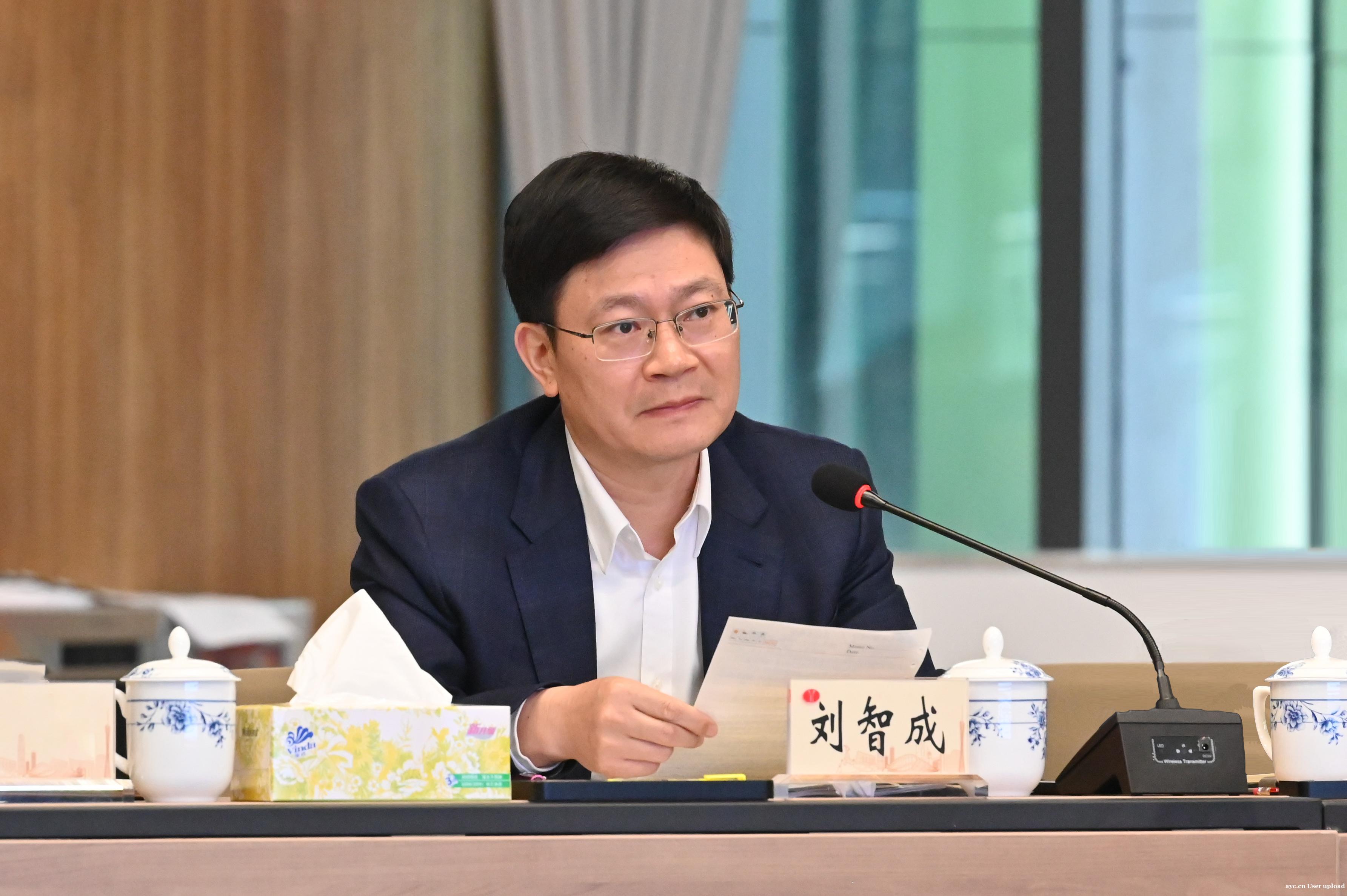 广州将构建都市圈轨道快线网“十字形”主轴