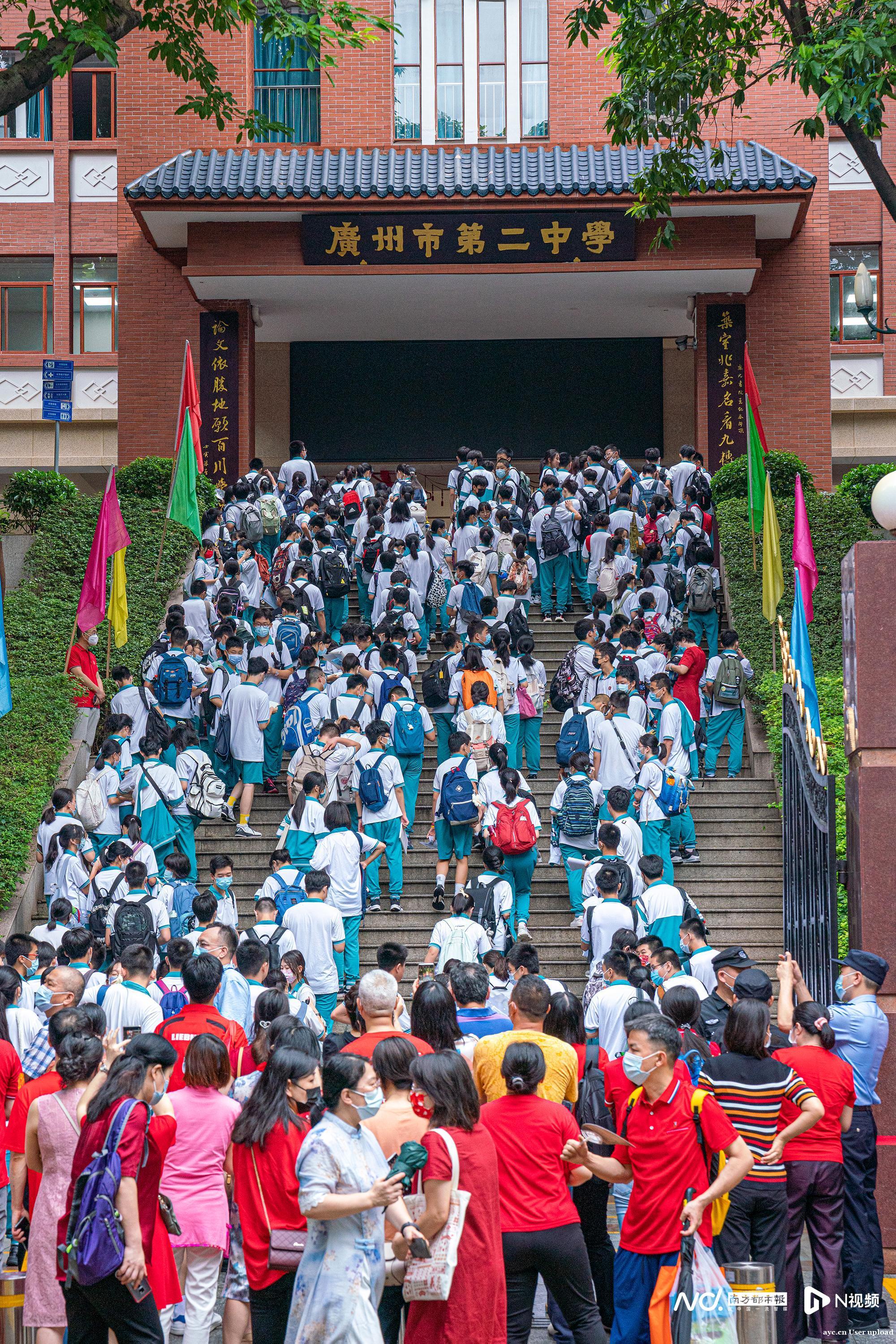 直击中考：广州考生破10万，填报普高志愿人数近五年最多