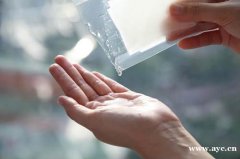 补水嫩肤梦幻美肌，敷出亮白肌底