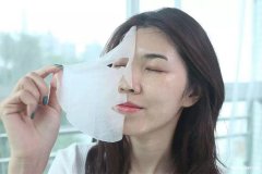 夏天脸被晒黑了怎么办，晒后修复面膜哪个牌子好？