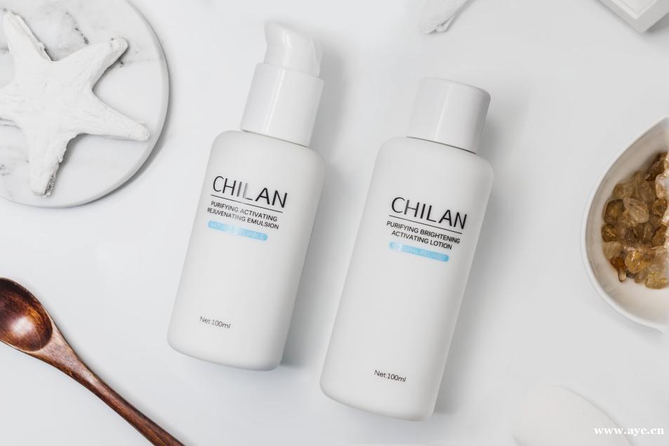 皮肤干燥怎么办?除了补水自然兰还建议补油 皮肤干燥怎么办?除了补水自然兰还建议补油