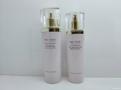 秋冬保湿事半功倍，就靠这套名膜壹号梦幻水乳护肤神器了！