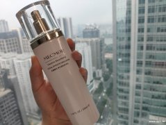 秋冬保湿事半功倍，就靠这套名膜壹号梦幻水乳护肤神器了！