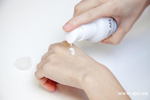 护肤科普时间:自然兰匀净焕活套装你会用吗? 护肤科普时间:自然兰匀净焕活套装你会用吗?