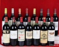 桂林高价上门新款五粮液年份酒礼盒桂林回收各种年份拉菲红酒