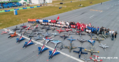 中小学庆典活动科技活动大型模型飞机飞行演出