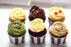 烘焙师是做什么的？广州欧米奇西点西点学校学烘焙吗