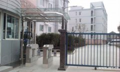 广州超市停车场安装车牌识别一体机系统多少钱