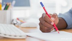 探讨科技英语翻译的基本要求