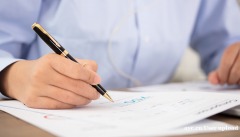 浅析学术论文中参考文献存在的著录误区