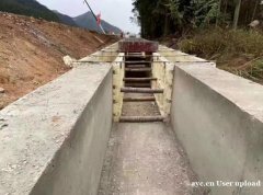 混凝土现浇模板 厂家直销 首选凯亚模具 专业实力厂家