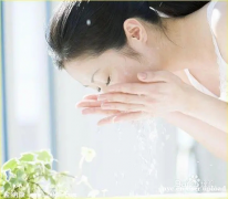 护肤干货 超全夏季护肤指南，简单又有效的郑明明金致焕颜淡纹套