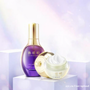 郑明明眼霜怎么样？该怎么用？