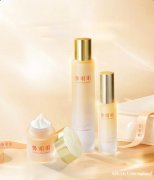 一定不能错过的抗皱套装——郑明明润妍抗皱套组使用者评论