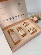 护肤品国货哪个品牌好？郑明明金致焕颜淡纹套组弹润美肌