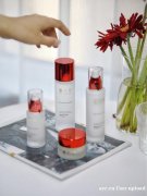 郑明明护肤品怎么样？贻贝修护赋活套组修护效果如何？