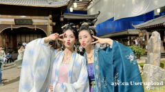 冻龄美人翁虹的秘密来了！竟然是郑明明金花葵抗皱套组