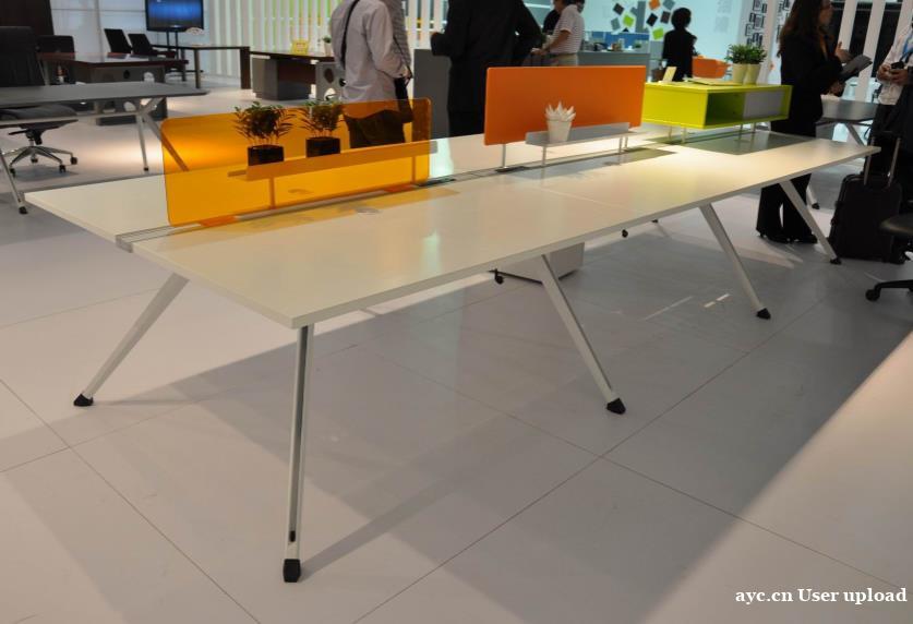 办公桌挡板夹 屏风挡板夹厂家直销 海之洋五金制品厂 办公桌挡板夹 屏风挡板夹厂家直销 海之洋五金制品厂