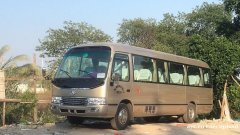 广州丰田考斯特23座旅游包车-珠海长途包车带司机-实惠省心放
