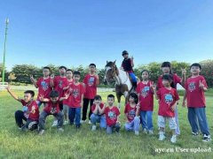 佛山乐平镇亲子骑马团建，亲子骑马漫步仙境