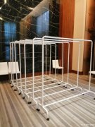 广州圈椅出租吧桌出租全身镜出租龙门衣架出租