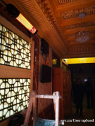 新疆茶室中的温暖守护者