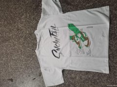 求购库存服装，短裤，T恤，衬衫
