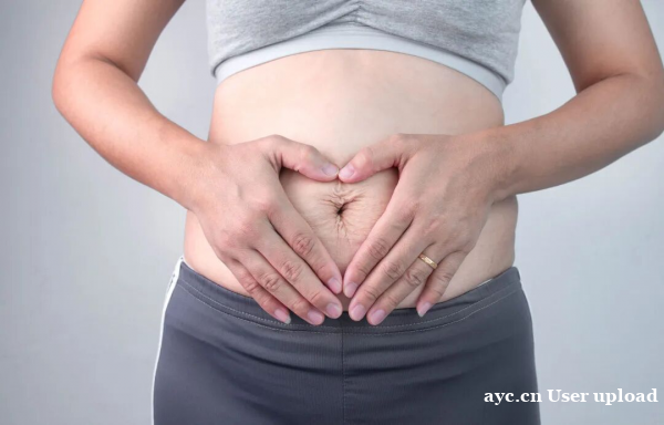 产后肚子松垮难恢复?可能是腹直肌分离在作怪! 产后肚子松垮难恢复?可能是腹直肌分离在作怪!