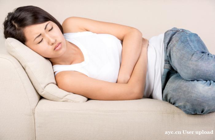 每月都痛?痛经女孩的科学止痛指南:从暖宝宝到TENS黑科技 每月都痛?痛经女孩的科学止痛指南:从暖宝宝到TENS黑科技